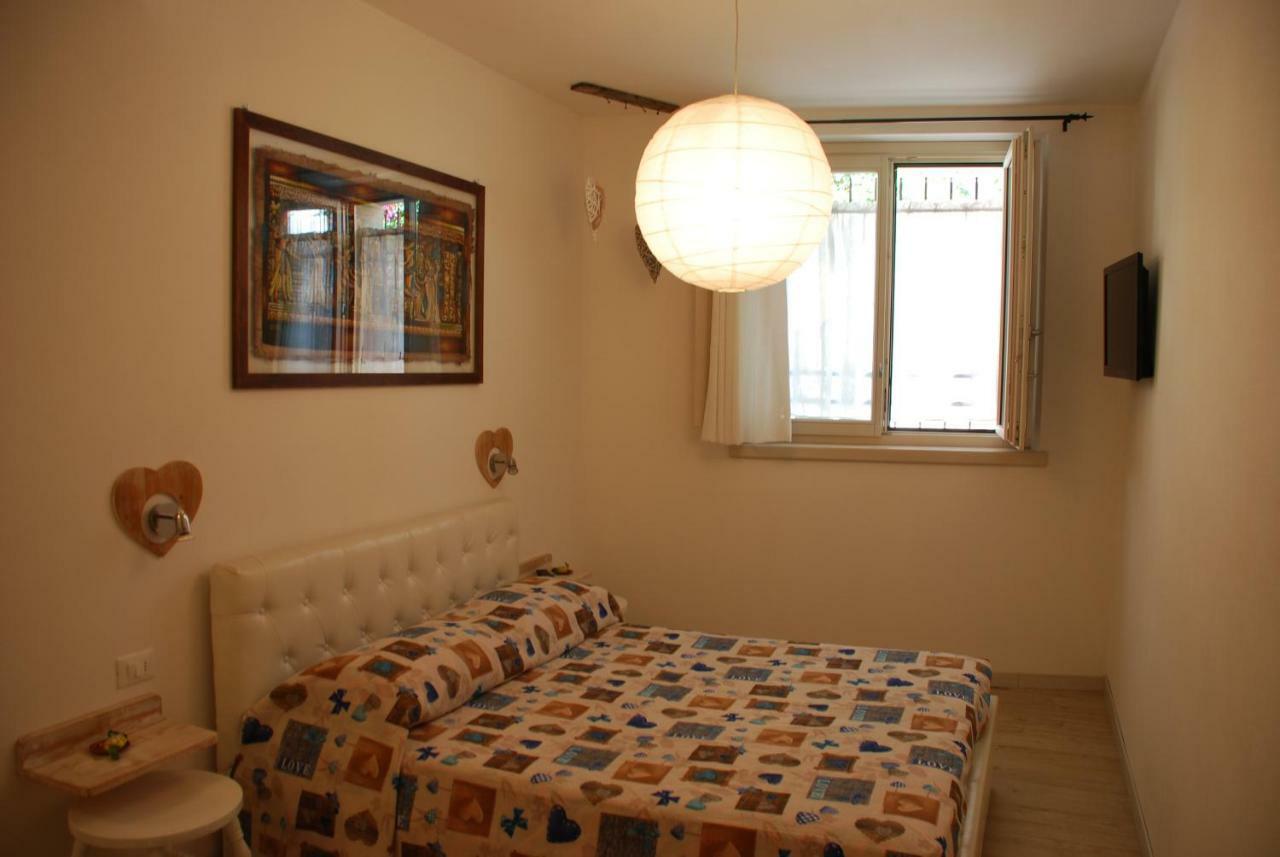 Casa Anita Appartement Limone sul Garda Buitenkant foto